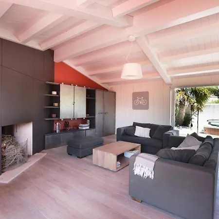 Maison Charme Proche Village Avec Jacuzzi, Jardin, Et Cheminee - - Fr-1-434-37 * Les Portes-en-Ré